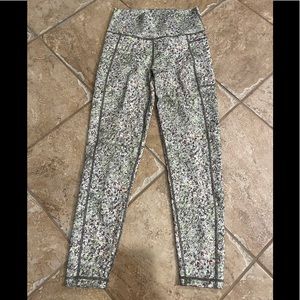 Sweaty Betty Super Sculpt leggings. Small